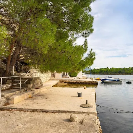 Apartamento 1 Bedroom Cozy In Kruševo